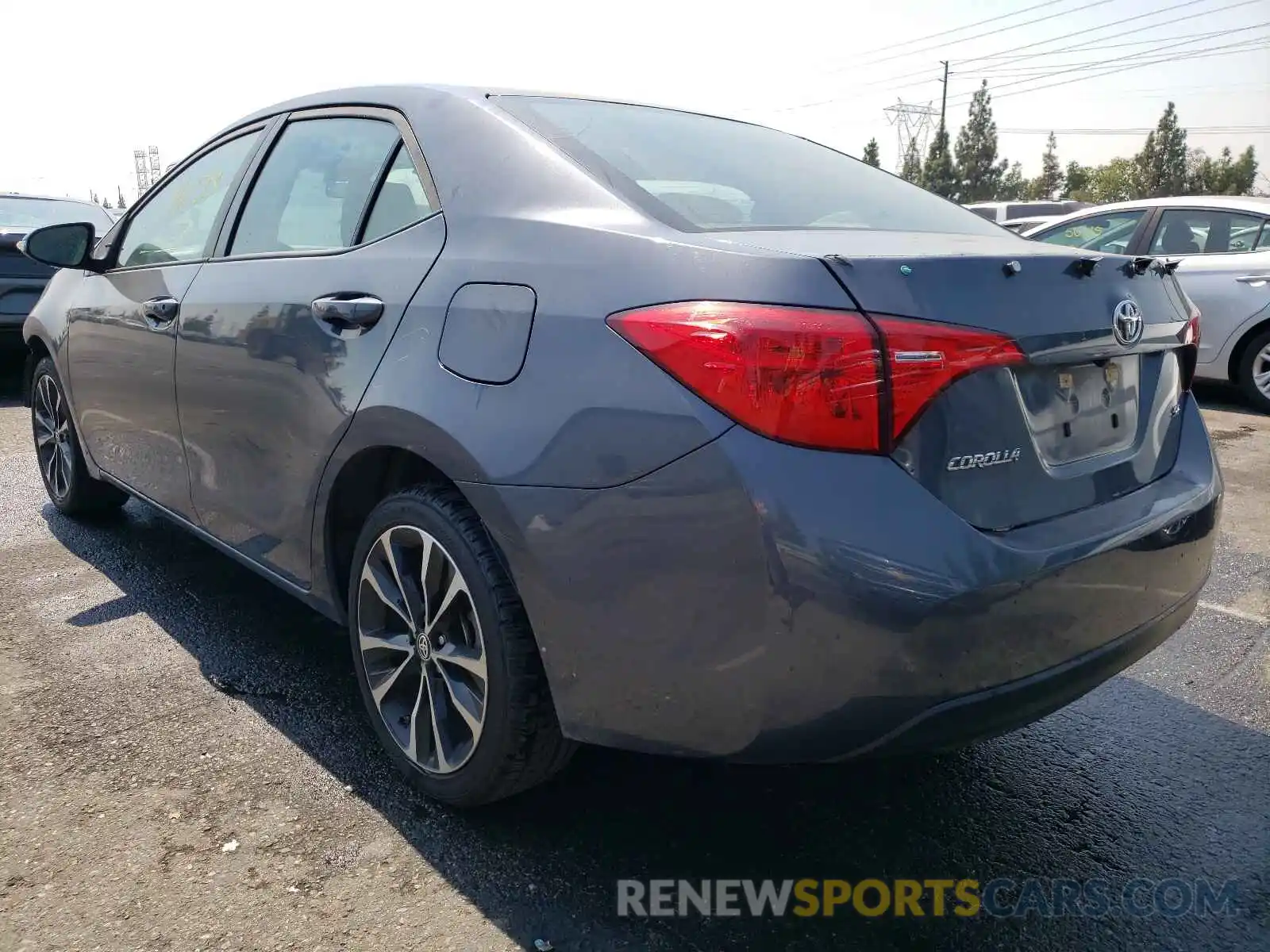 3 Photograph of a damaged car 5YFBURHE6KP940393 TOYOTA COROLLA 2019