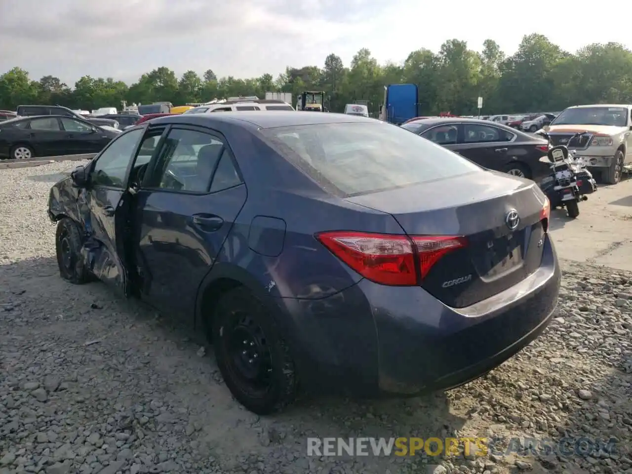 3 Photograph of a damaged car 5YFBURHE6KP940572 TOYOTA COROLLA 2019