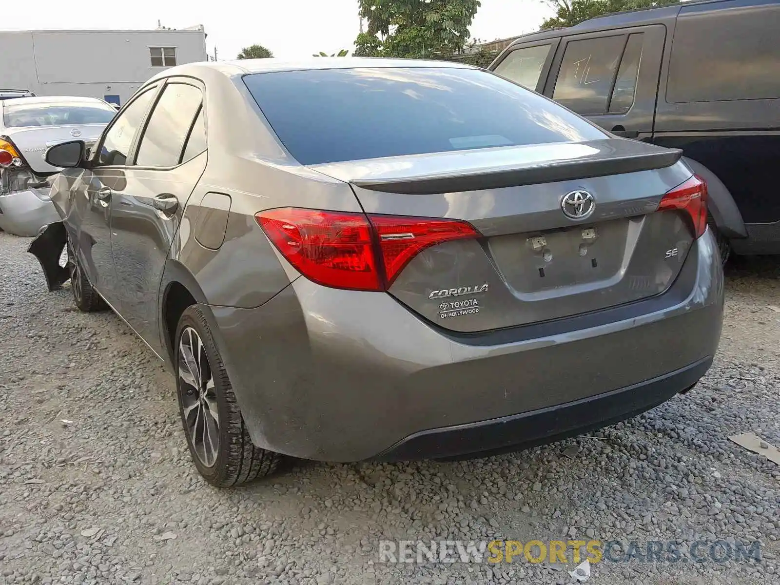 3 Photograph of a damaged car 5YFBURHE6KP940653 TOYOTA COROLLA 2019