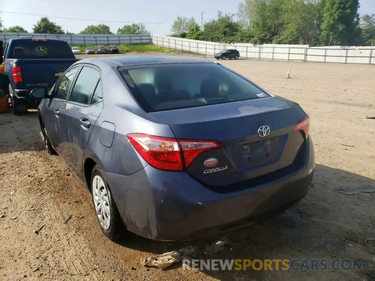 3 Photograph of a damaged car 5YFBURHE6KP940703 TOYOTA COROLLA 2019