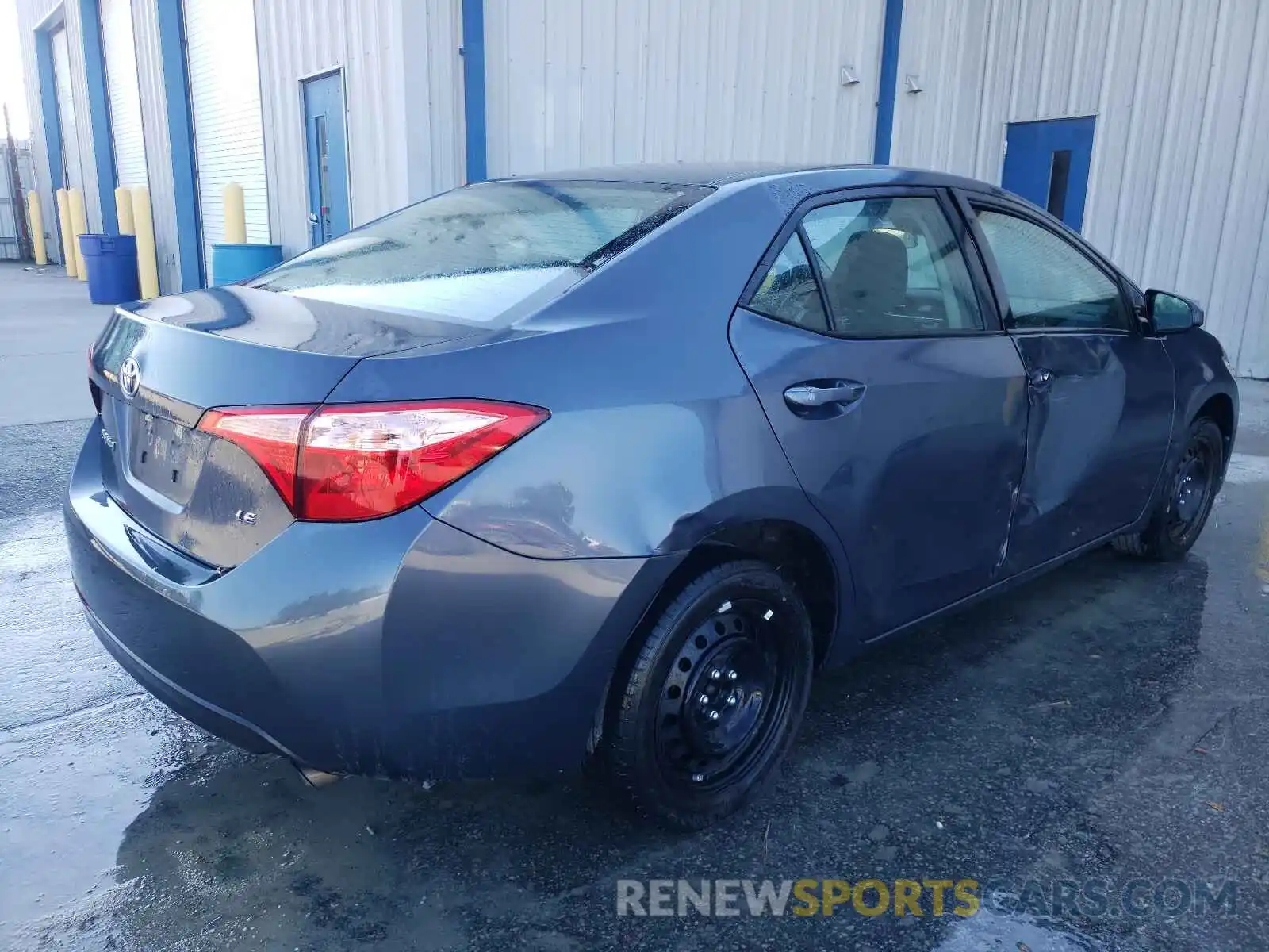 4 Photograph of a damaged car 5YFBURHE6KP941012 TOYOTA COROLLA 2019