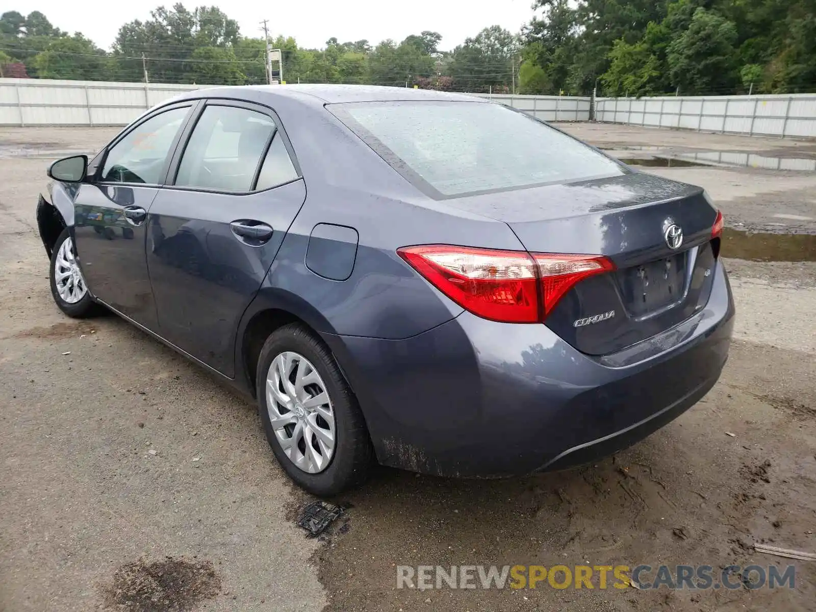 3 Photograph of a damaged car 5YFBURHE6KP941298 TOYOTA COROLLA 2019