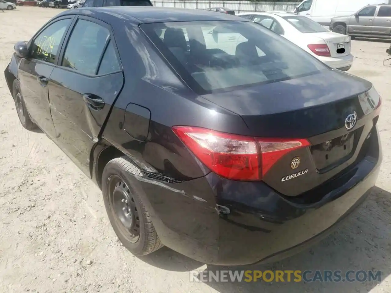 3 Photograph of a damaged car 5YFBURHE6KP941494 TOYOTA COROLLA 2019