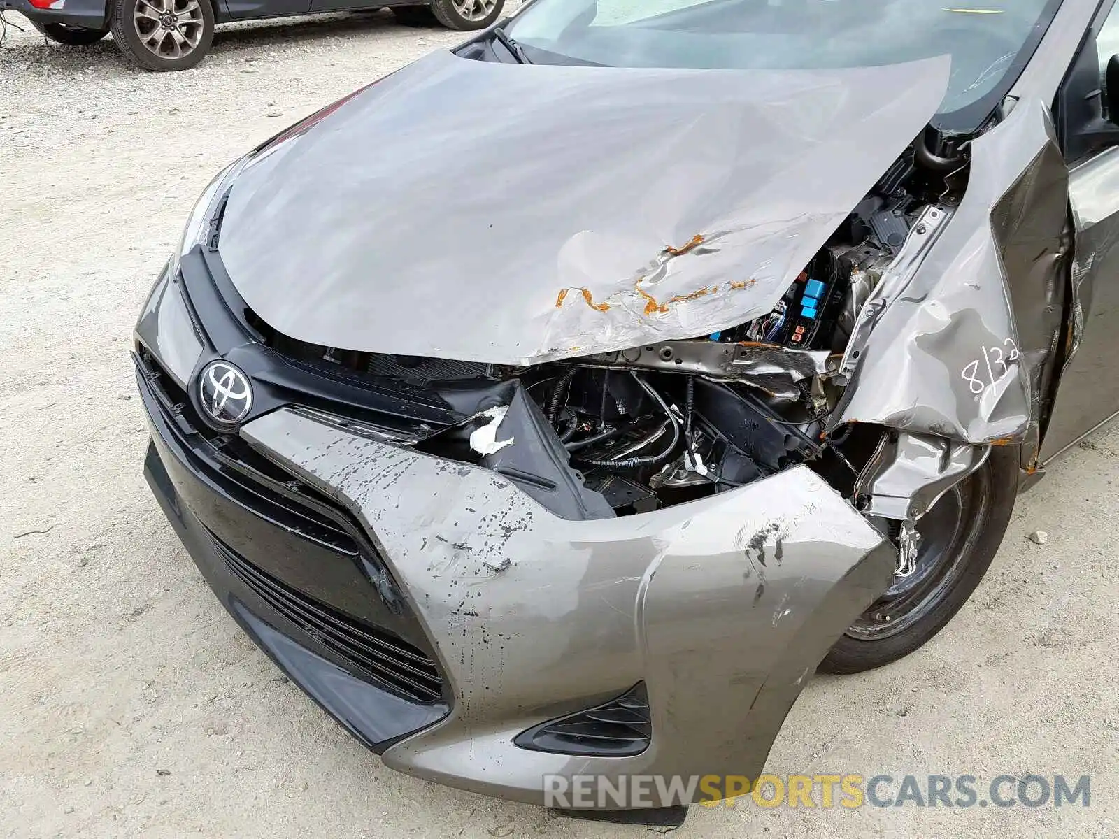 9 Photograph of a damaged car 5YFBURHE6KP941818 TOYOTA COROLLA 2019