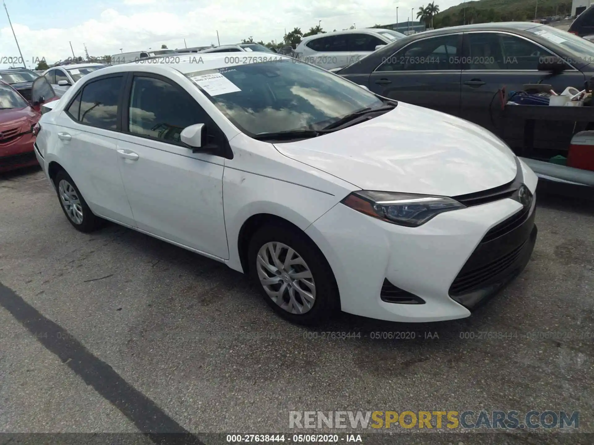 1 Photograph of a damaged car 5YFBURHE6KP942399 TOYOTA COROLLA 2019