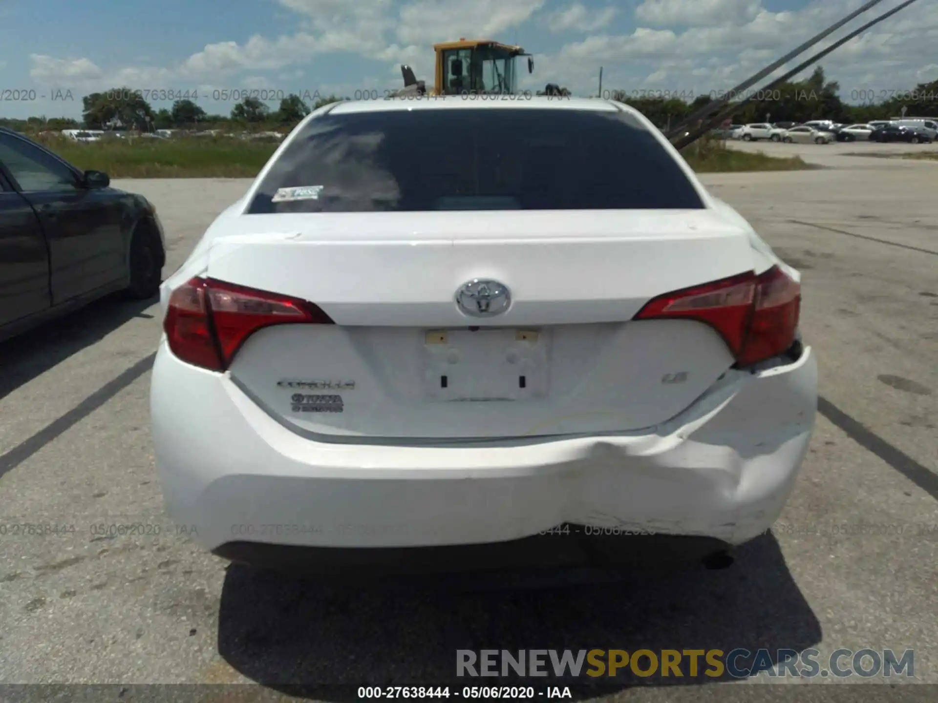 6 Photograph of a damaged car 5YFBURHE6KP942399 TOYOTA COROLLA 2019