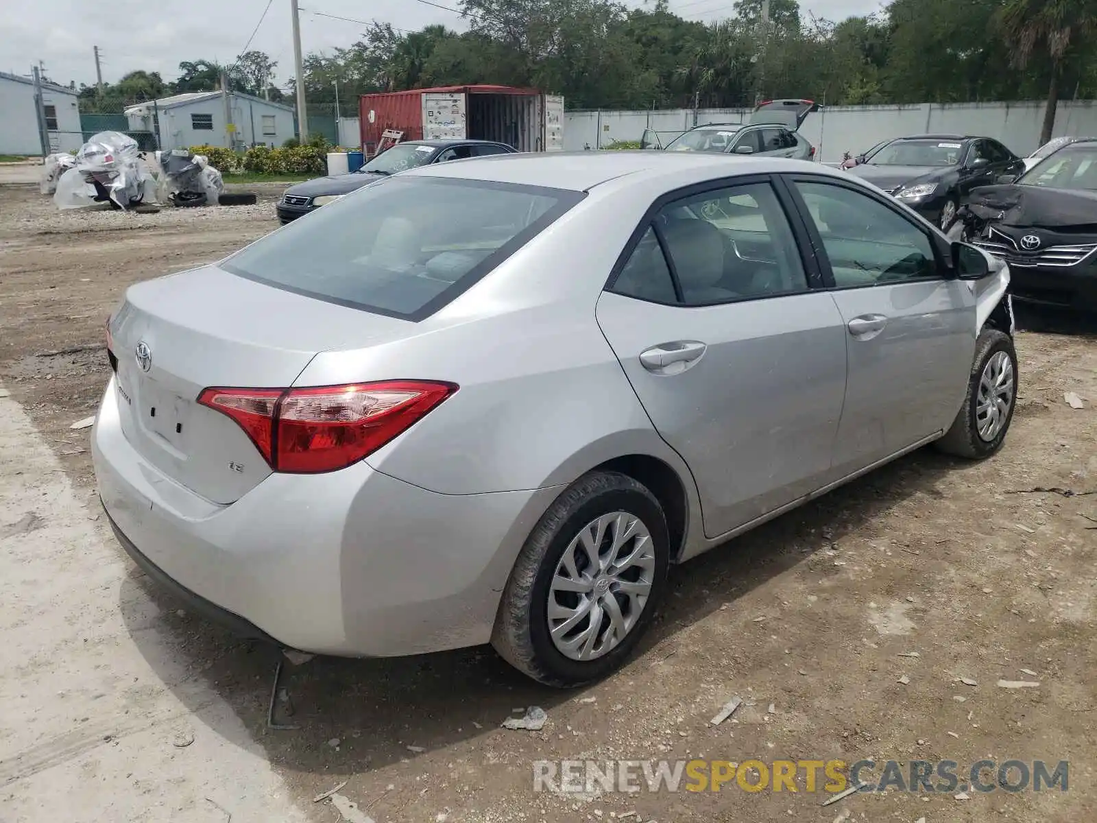 4 Photograph of a damaged car 5YFBURHE6KP942547 TOYOTA COROLLA 2019