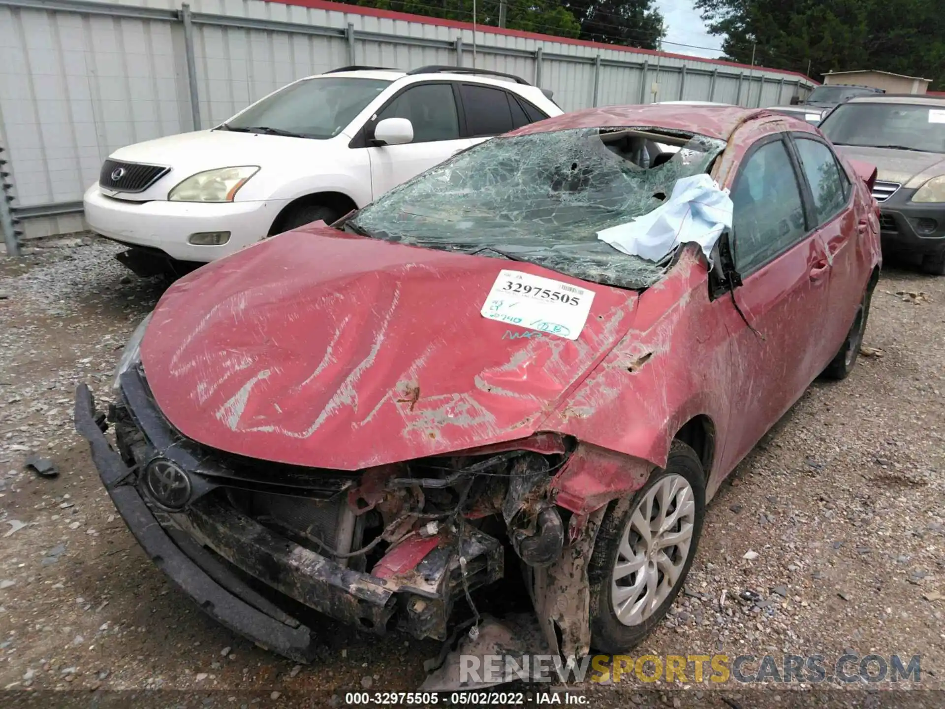 6 Photograph of a damaged car 5YFBURHE6KP942743 TOYOTA COROLLA 2019