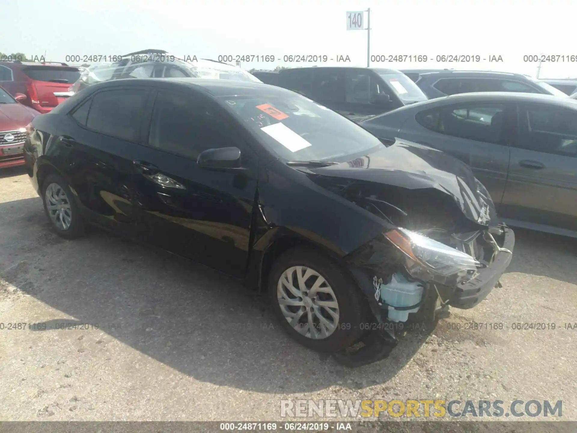 1 Photograph of a damaged car 5YFBURHE6KP942760 TOYOTA COROLLA 2019