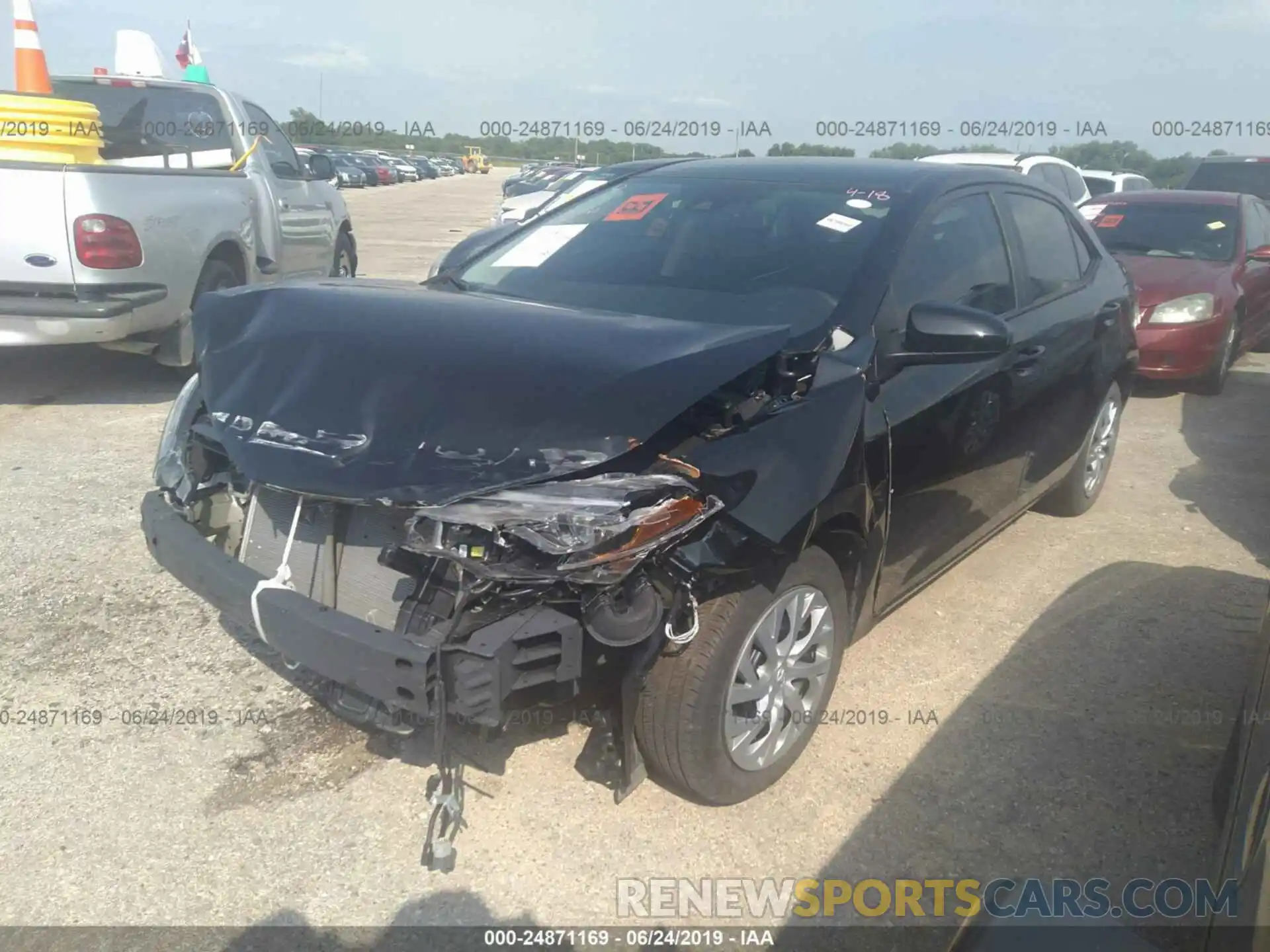 2 Photograph of a damaged car 5YFBURHE6KP942760 TOYOTA COROLLA 2019