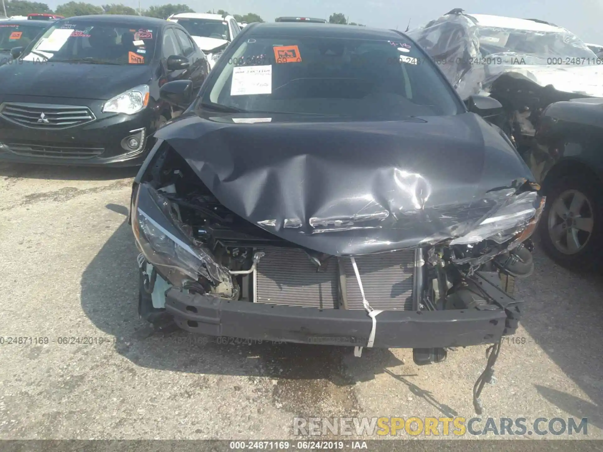 6 Photograph of a damaged car 5YFBURHE6KP942760 TOYOTA COROLLA 2019