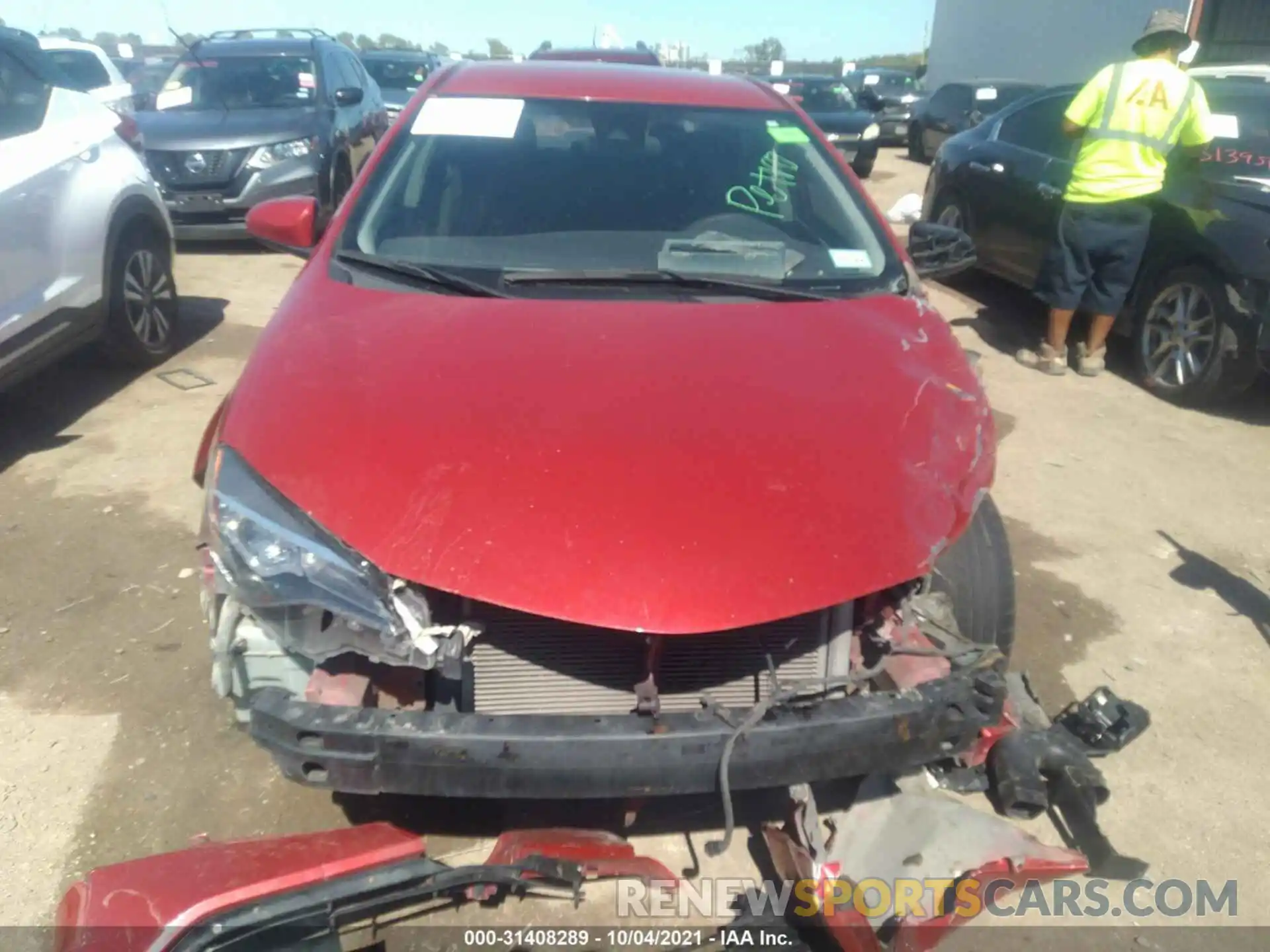 6 Photograph of a damaged car 5YFBURHE6KP942774 TOYOTA COROLLA 2019