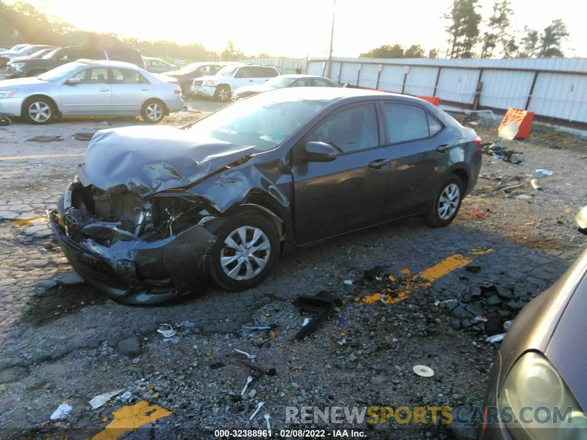 2 Photograph of a damaged car 5YFBURHE6KP943472 TOYOTA COROLLA 2019