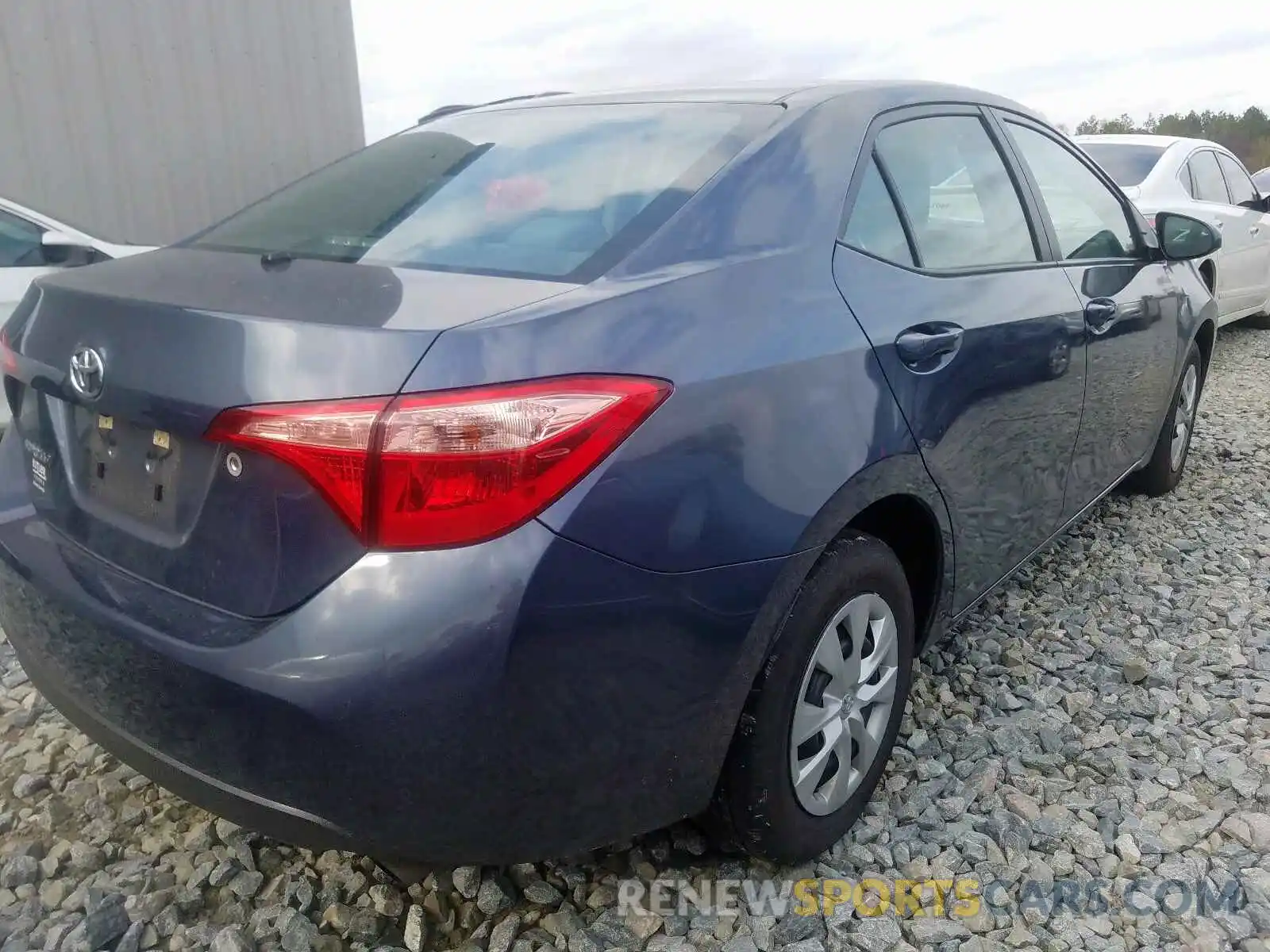 4 Photograph of a damaged car 5YFBURHE6KP945481 TOYOTA COROLLA 2019