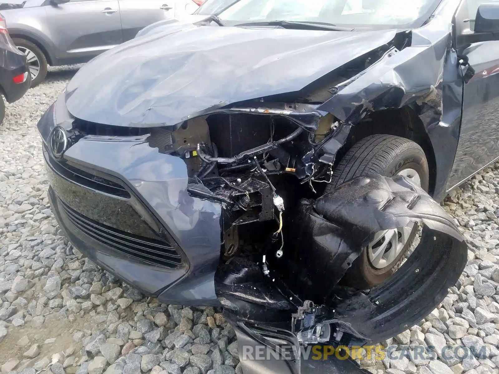 9 Photograph of a damaged car 5YFBURHE6KP945481 TOYOTA COROLLA 2019