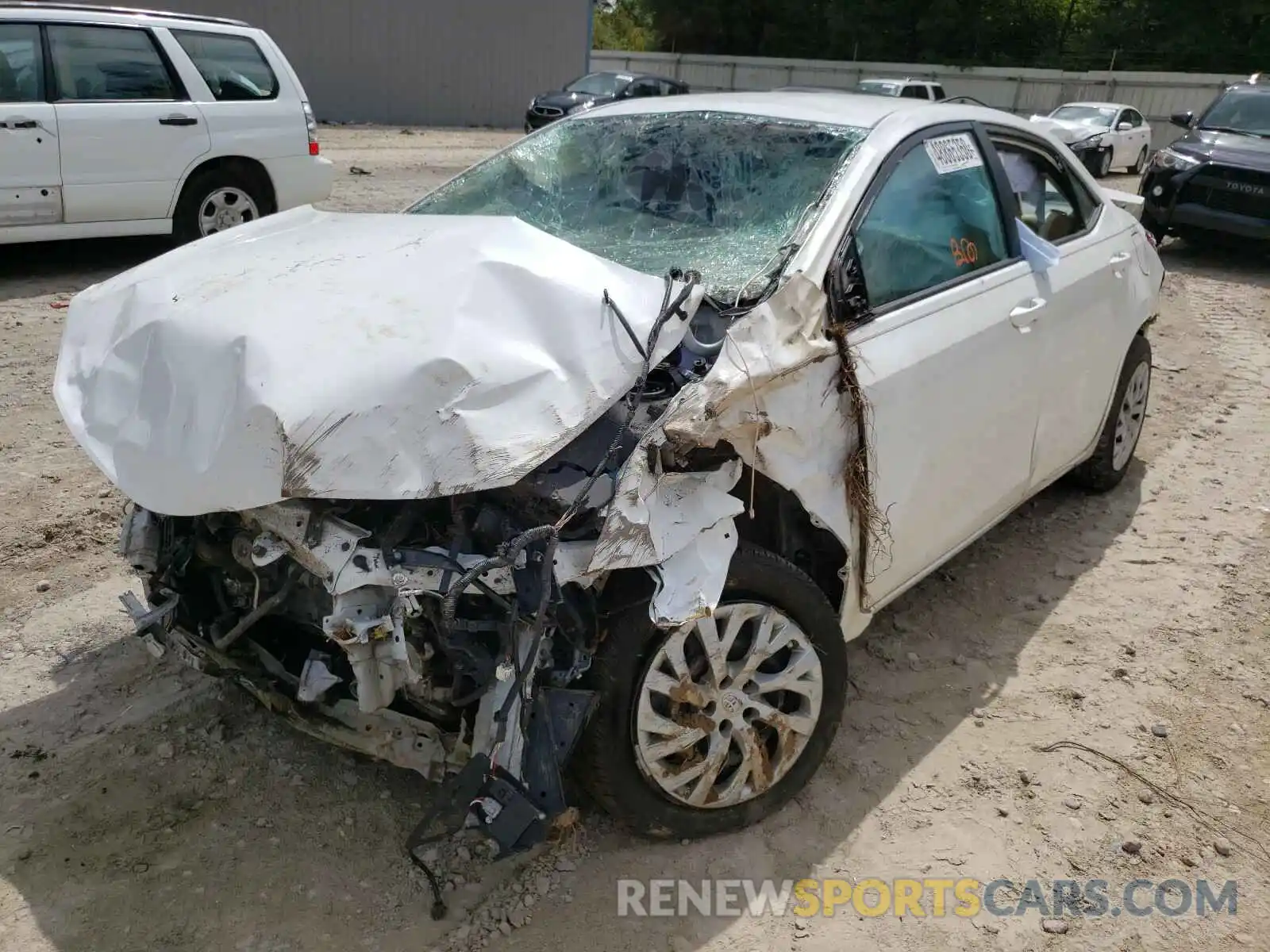 2 Photograph of a damaged car 5YFBURHE6KP945643 TOYOTA COROLLA 2019