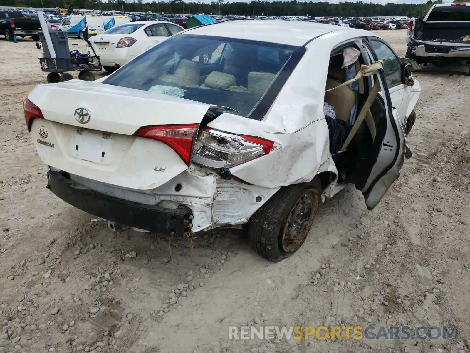 4 Photograph of a damaged car 5YFBURHE6KP945643 TOYOTA COROLLA 2019