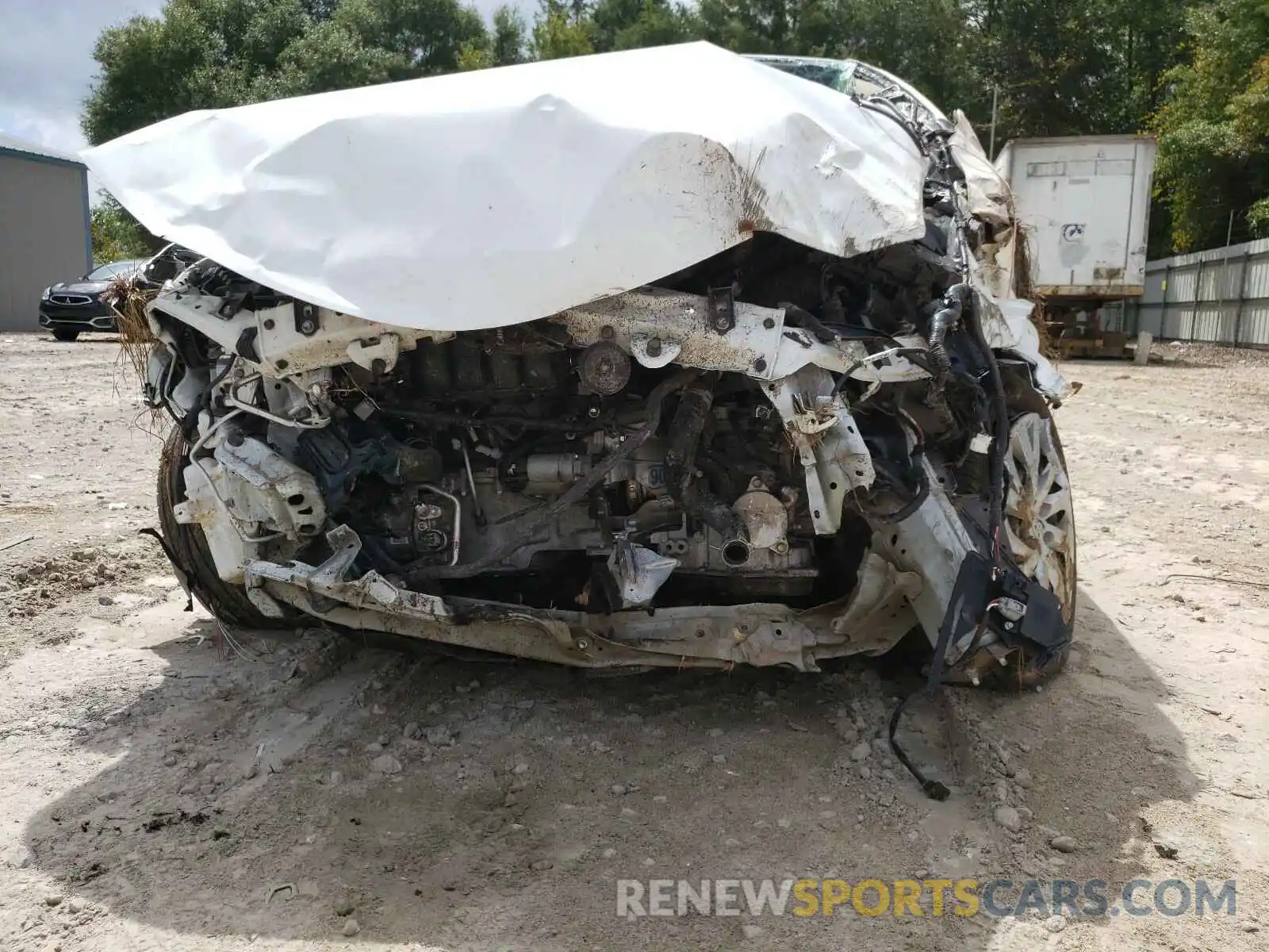 9 Photograph of a damaged car 5YFBURHE6KP945643 TOYOTA COROLLA 2019