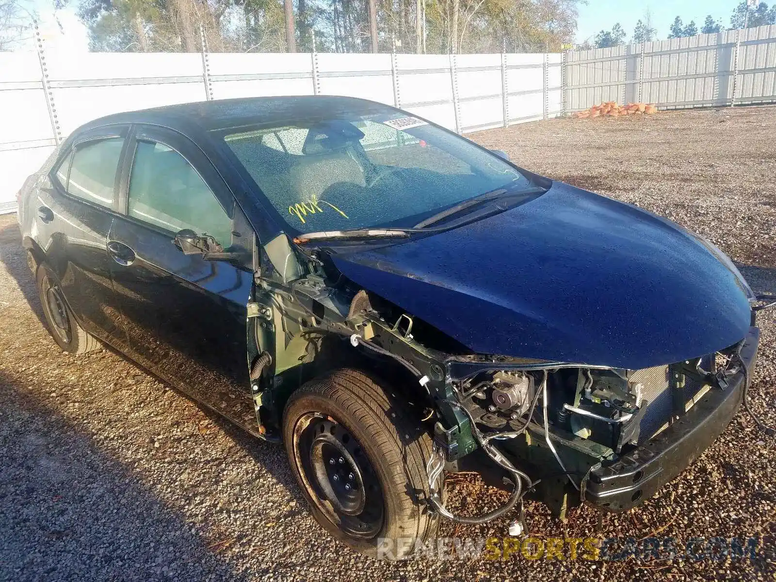 1 Photograph of a damaged car 5YFBURHE6KP946193 TOYOTA COROLLA 2019