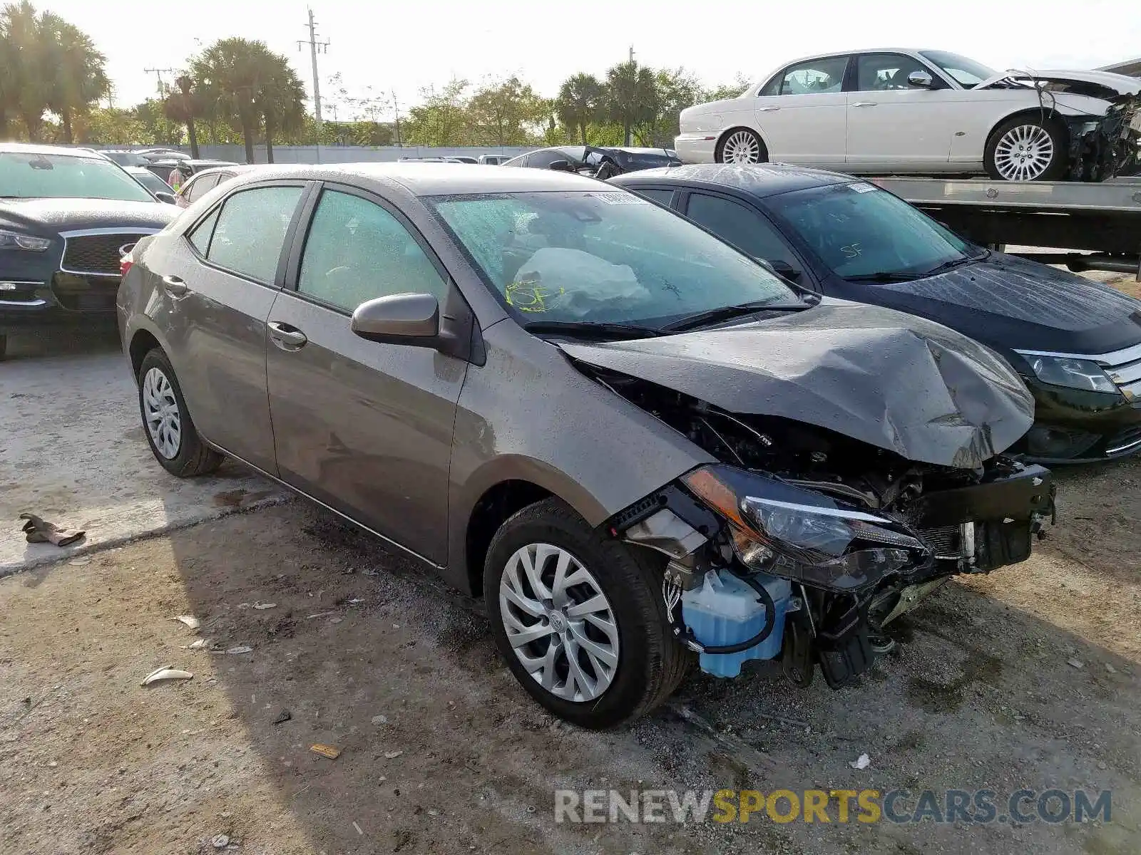 1 Photograph of a damaged car 5YFBURHE6KP946274 TOYOTA COROLLA 2019