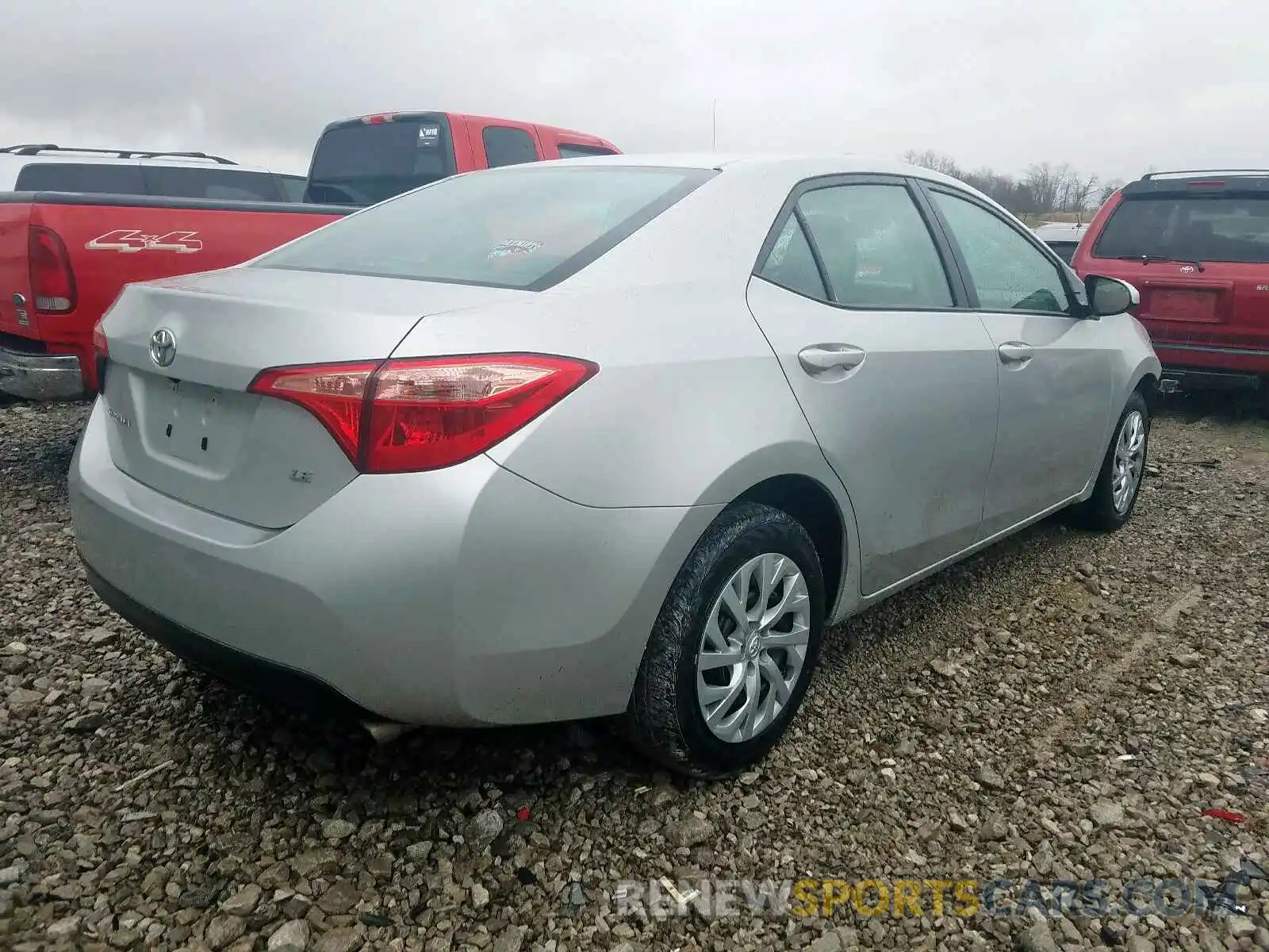 4 Photograph of a damaged car 5YFBURHE6KP947229 TOYOTA COROLLA 2019