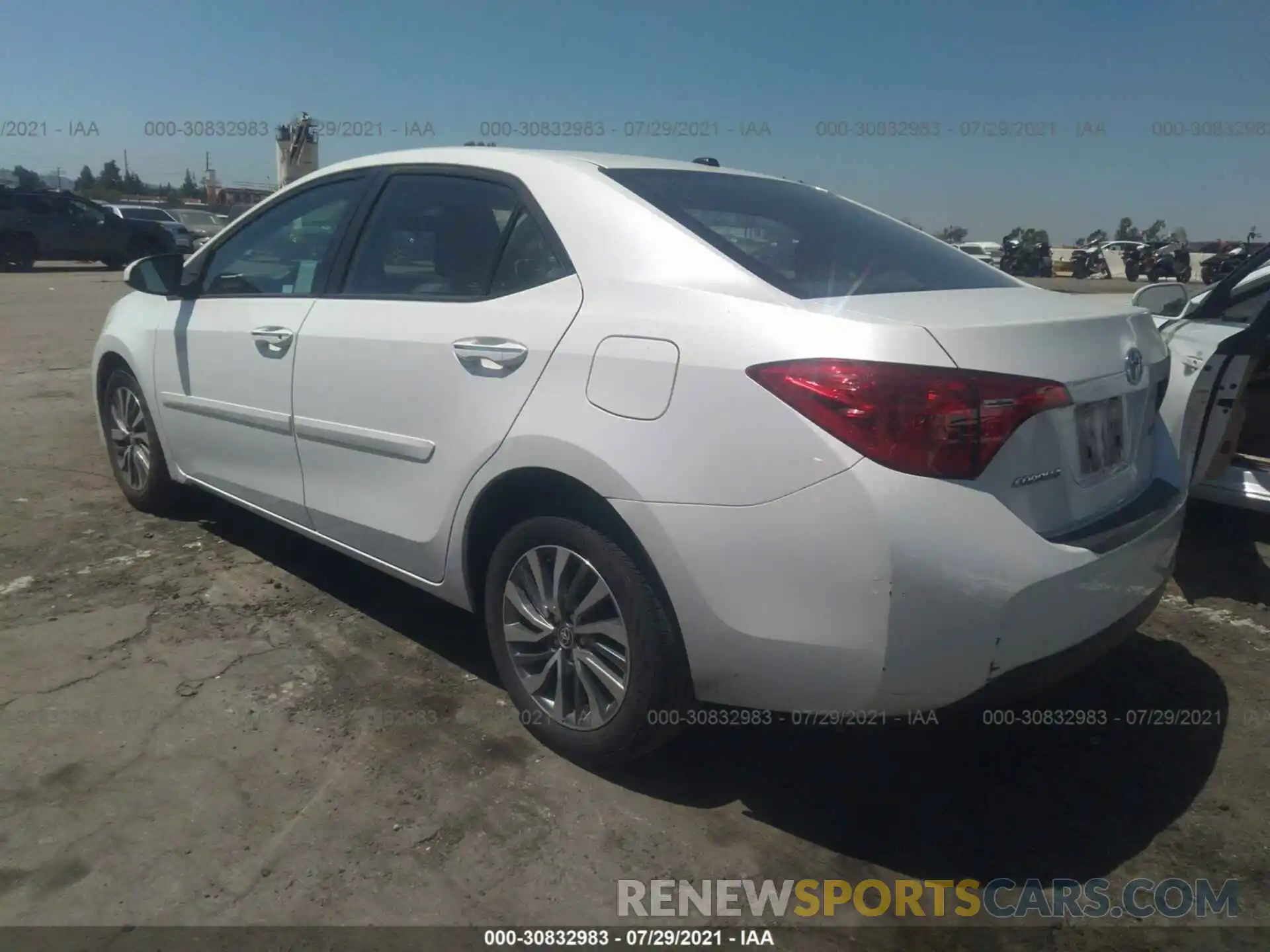 3 Photograph of a damaged car 5YFBURHE6KP947330 TOYOTA COROLLA 2019