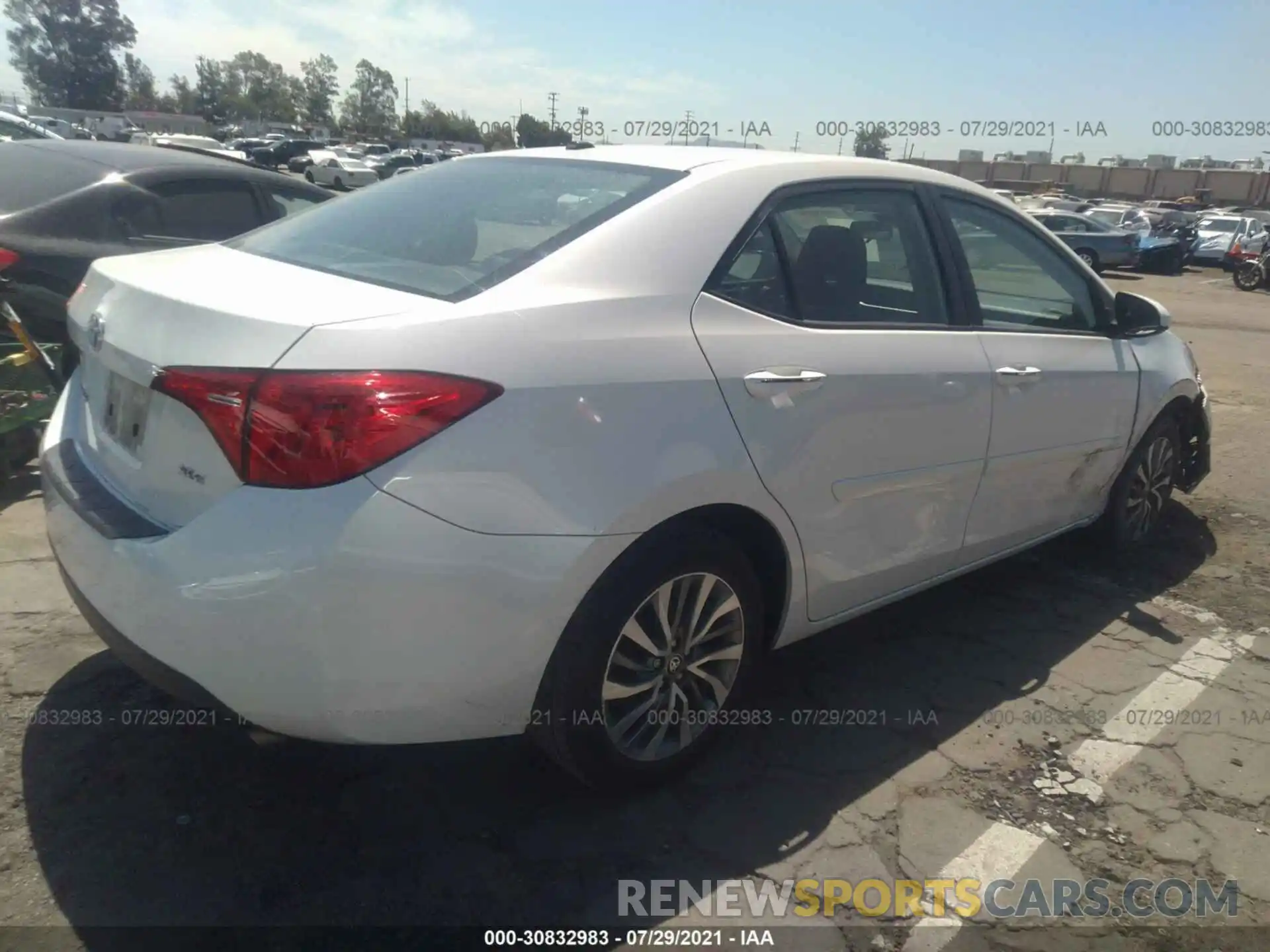 4 Photograph of a damaged car 5YFBURHE6KP947330 TOYOTA COROLLA 2019