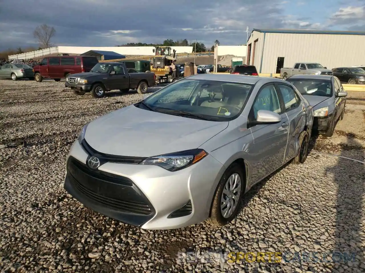 2 Photograph of a damaged car 5YFBURHE6KP947487 TOYOTA COROLLA 2019