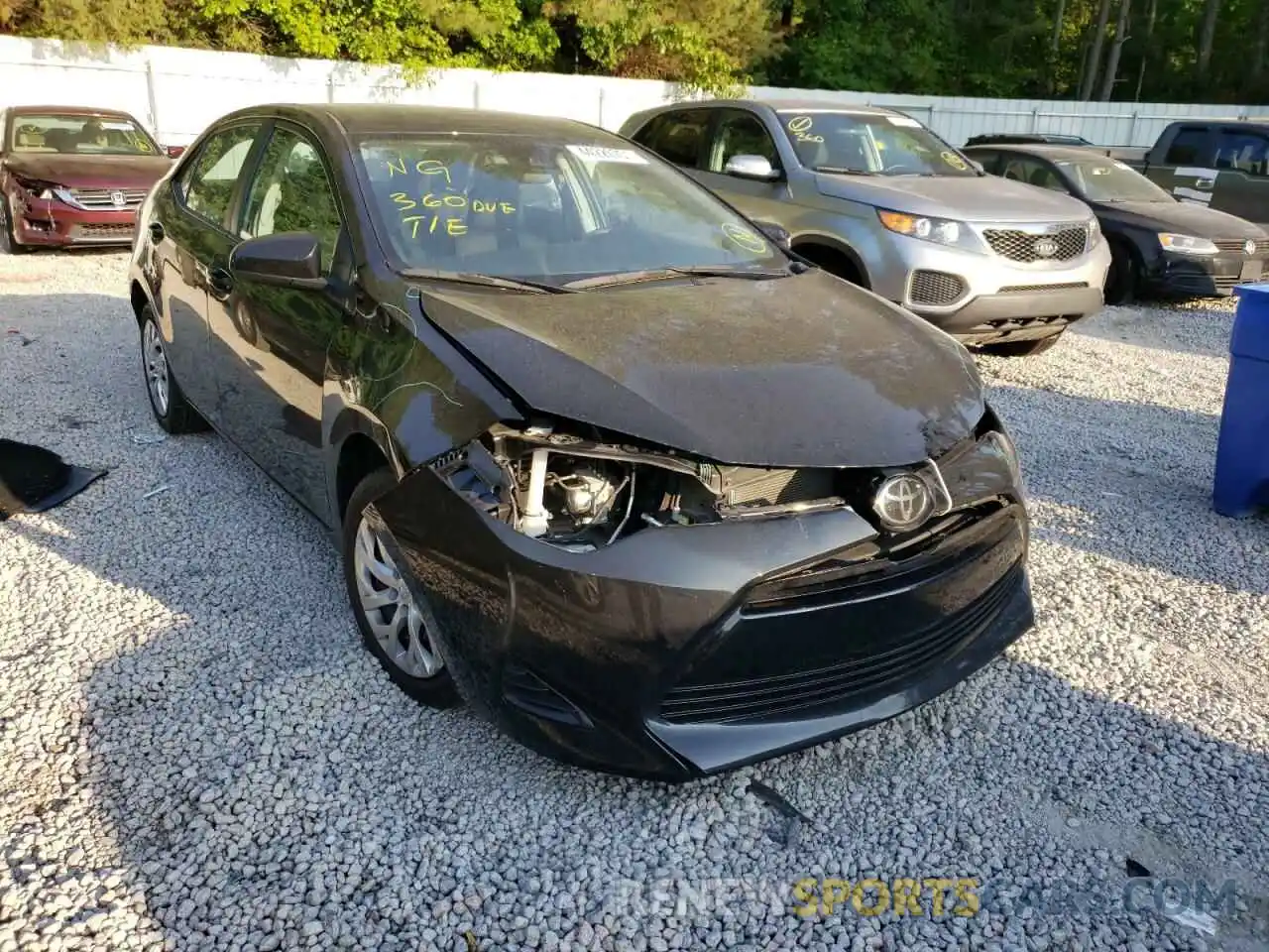 1 Photograph of a damaged car 5YFBURHE6KP948591 TOYOTA COROLLA 2019