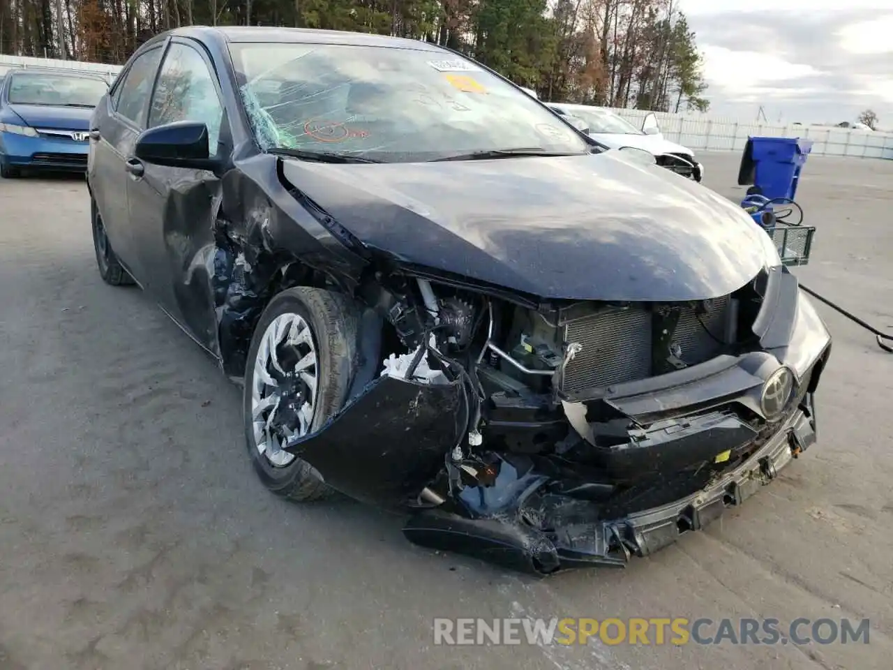 1 Photograph of a damaged car 5YFBURHE6KP948929 TOYOTA COROLLA 2019