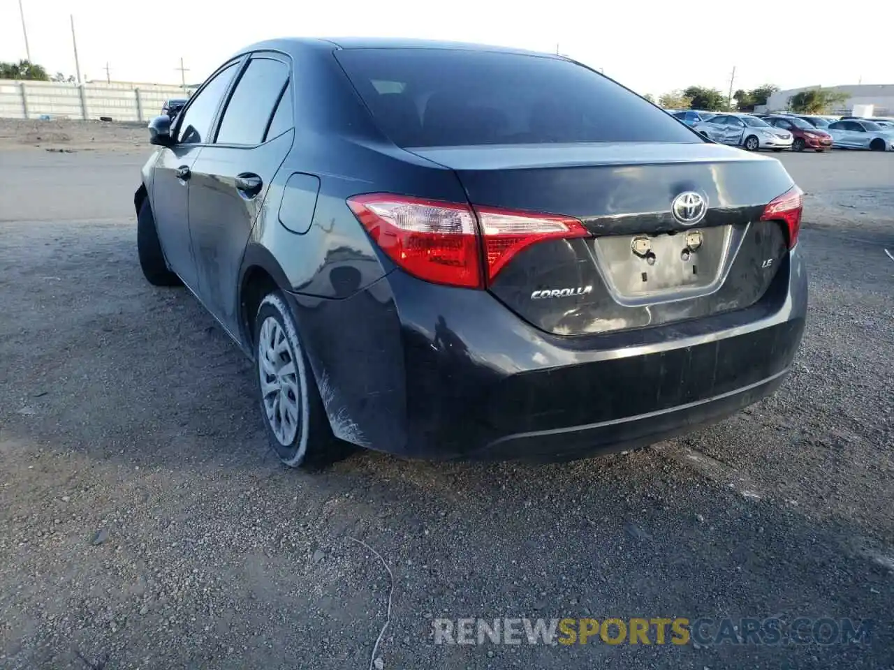 3 Photograph of a damaged car 5YFBURHE6KP949224 TOYOTA COROLLA 2019