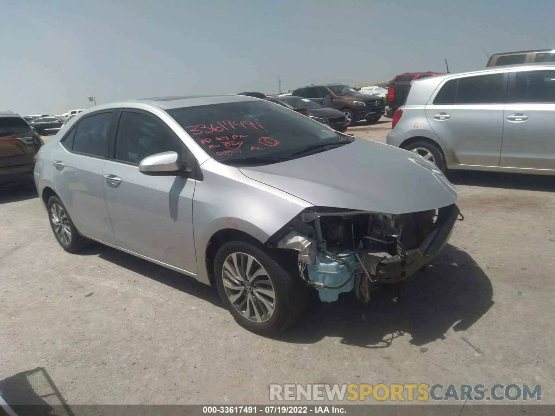 1 Photograph of a damaged car 5YFBURHE6KP949305 TOYOTA COROLLA 2019