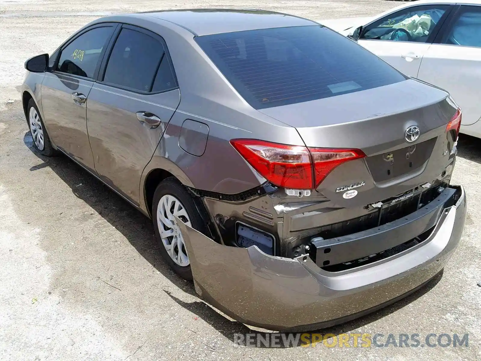 3 Photograph of a damaged car 5YFBURHE7KP856745 TOYOTA COROLLA 2019