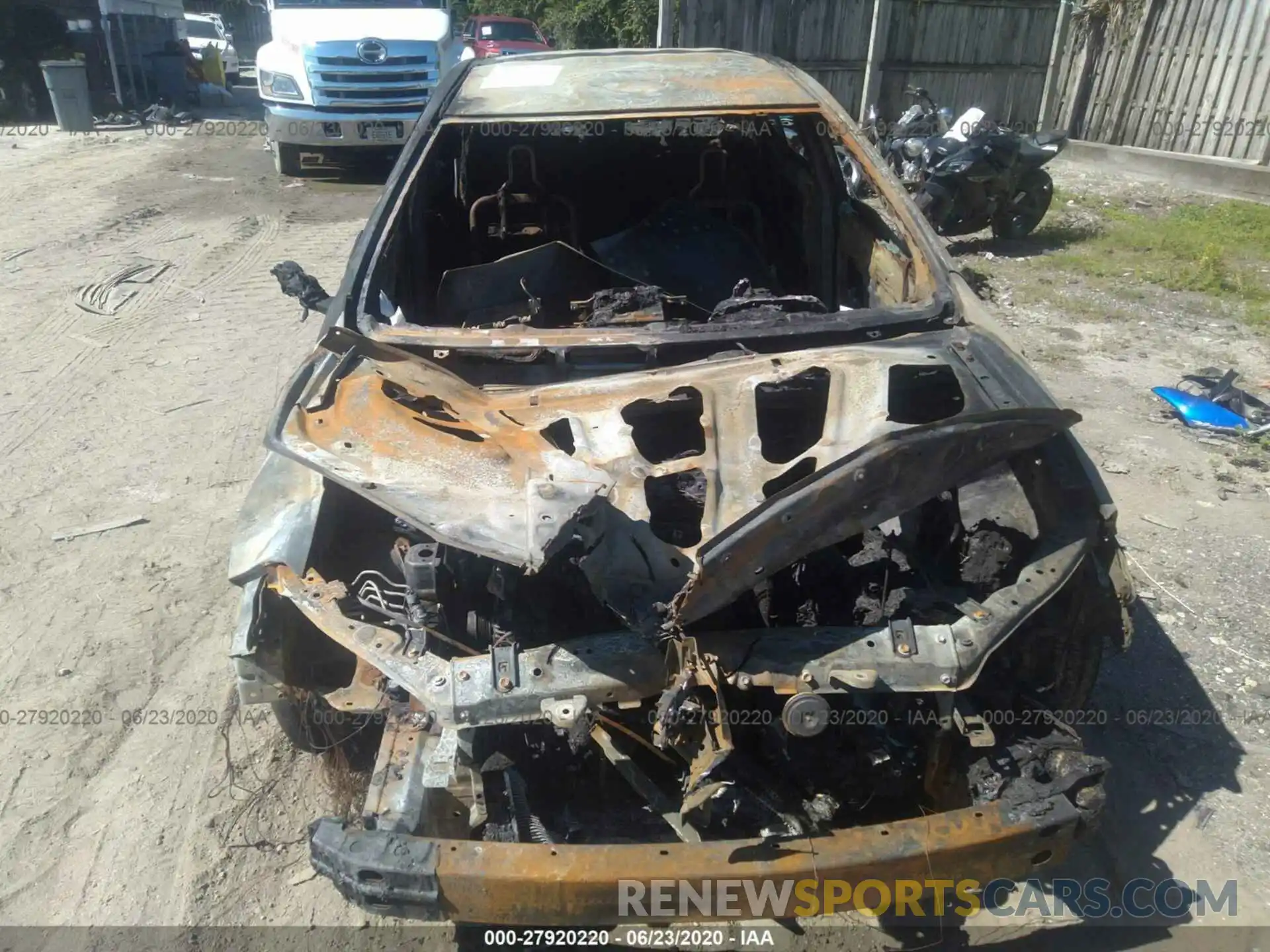 6 Photograph of a damaged car 5YFBURHE7KP856809 TOYOTA COROLLA 2019