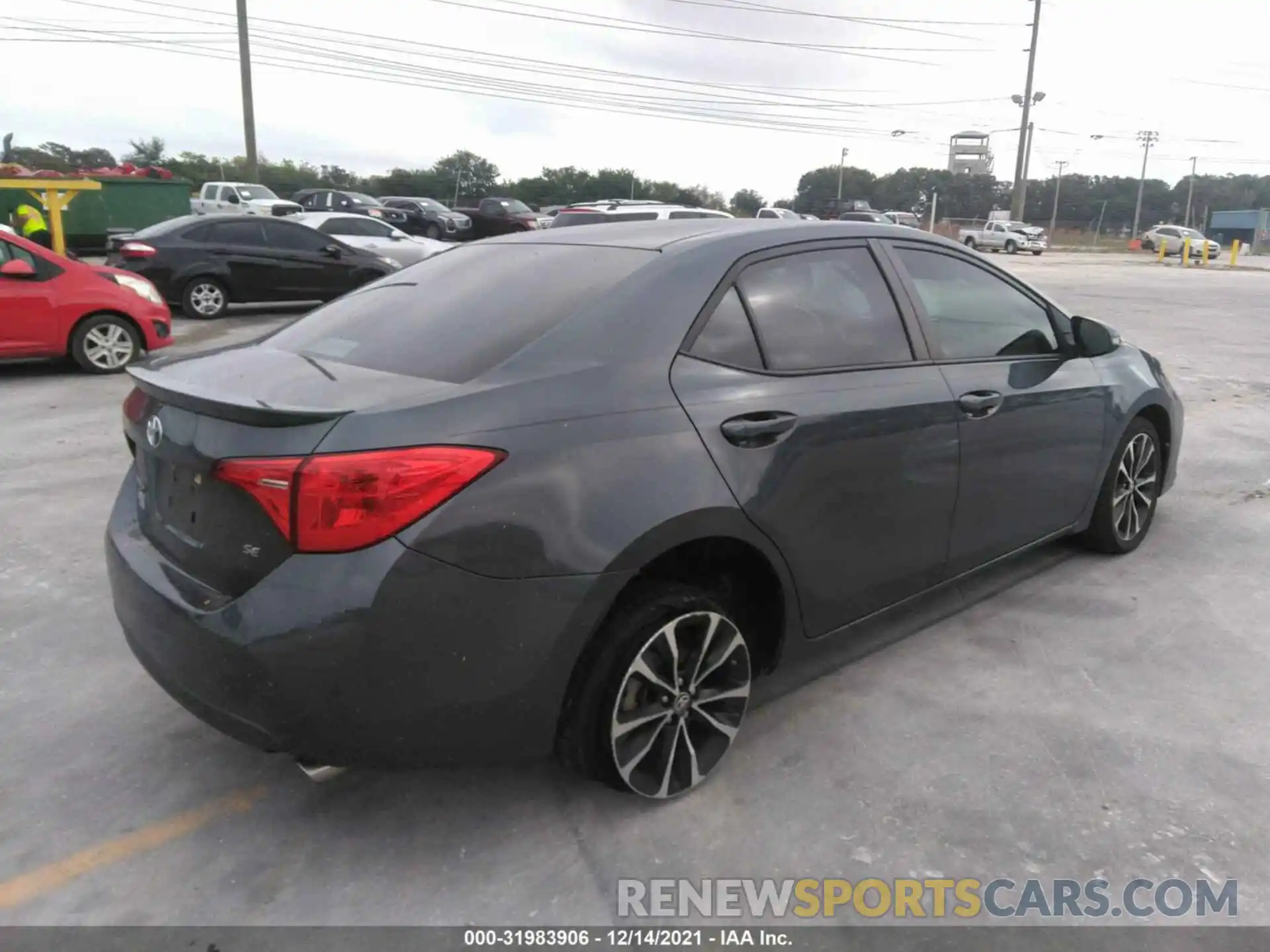 4 Photograph of a damaged car 5YFBURHE7KP857085 TOYOTA COROLLA 2019