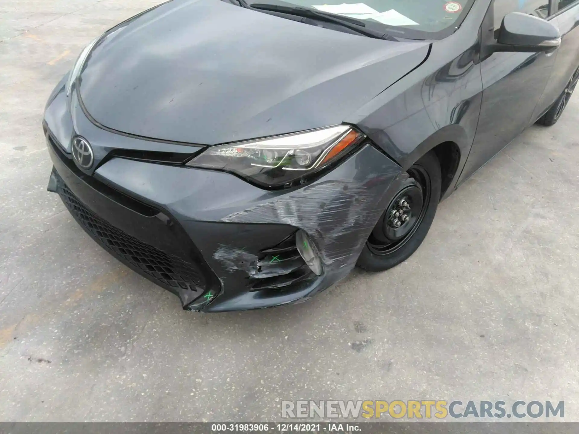 6 Photograph of a damaged car 5YFBURHE7KP857085 TOYOTA COROLLA 2019