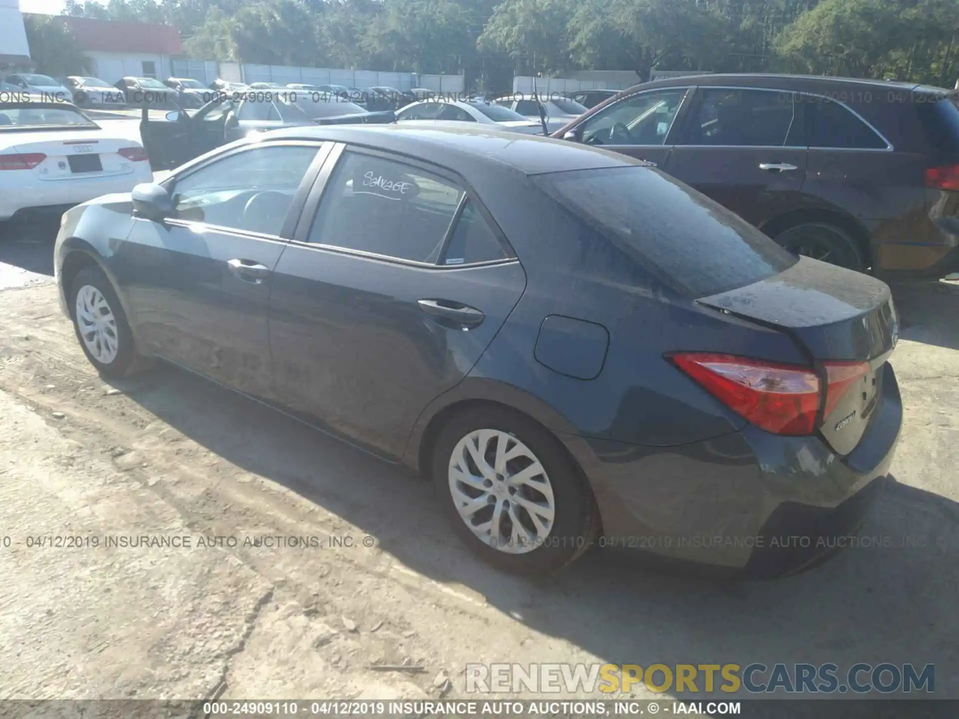 3 Photograph of a damaged car 5YFBURHE7KP859239 TOYOTA COROLLA 2019