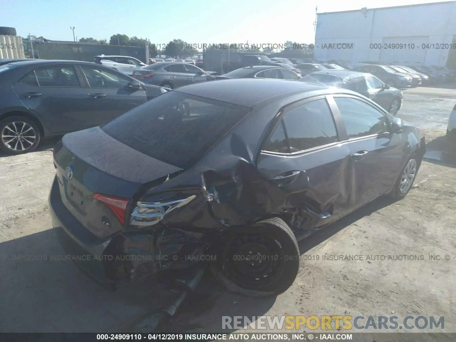 6 Photograph of a damaged car 5YFBURHE7KP859239 TOYOTA COROLLA 2019