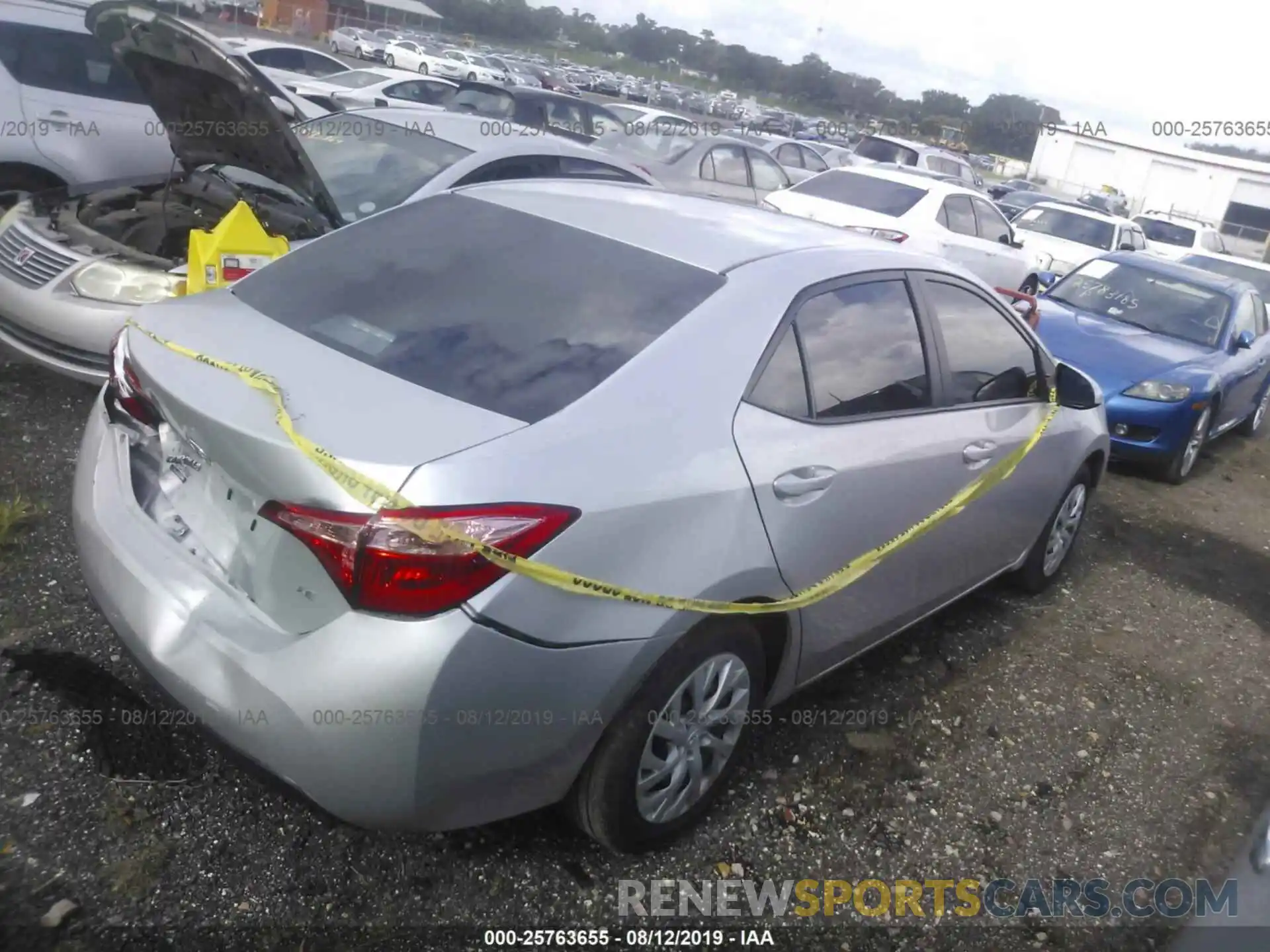 4 Photograph of a damaged car 5YFBURHE7KP859452 TOYOTA COROLLA 2019