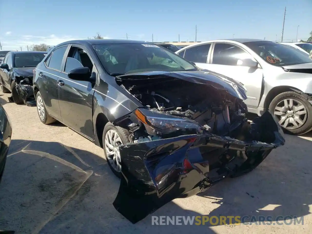 1 Photograph of a damaged car 5YFBURHE7KP859581 TOYOTA COROLLA 2019