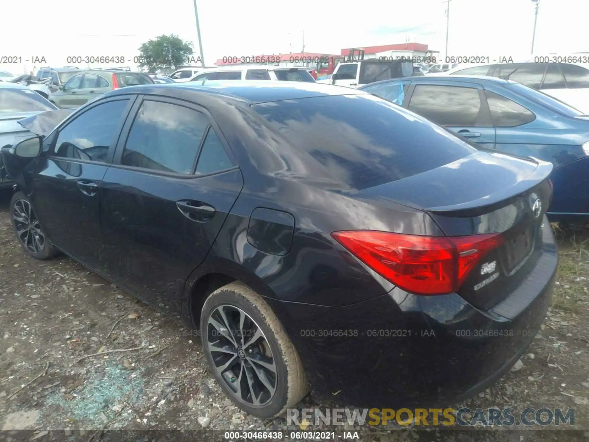 3 Photograph of a damaged car 5YFBURHE7KP859905 TOYOTA COROLLA 2019