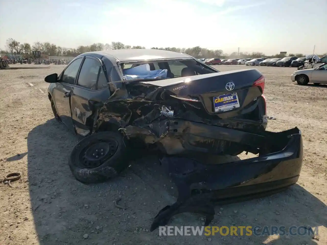 3 Photograph of a damaged car 5YFBURHE7KP859998 TOYOTA COROLLA 2019