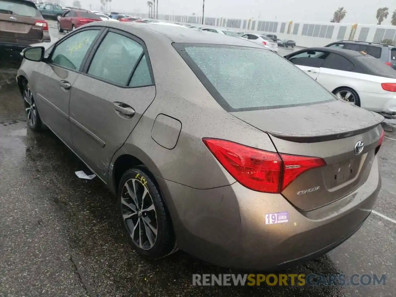 3 Photograph of a damaged car 5YFBURHE7KP861346 TOYOTA COROLLA 2019