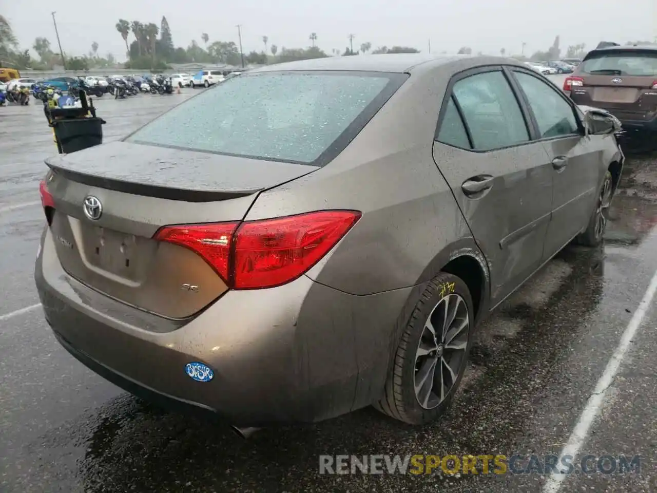 4 Photograph of a damaged car 5YFBURHE7KP861346 TOYOTA COROLLA 2019