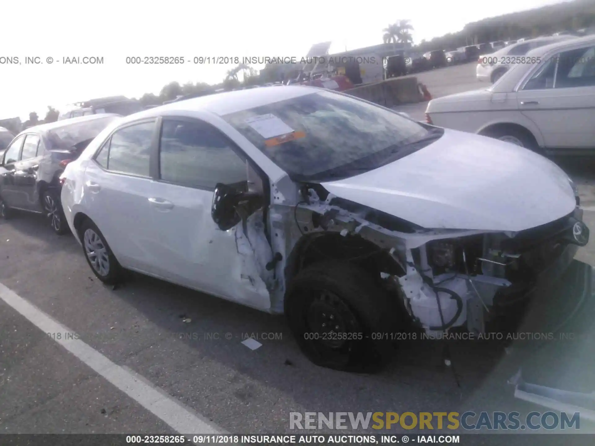 6 Photograph of a damaged car 5YFBURHE7KP861458 Toyota Corolla 2019