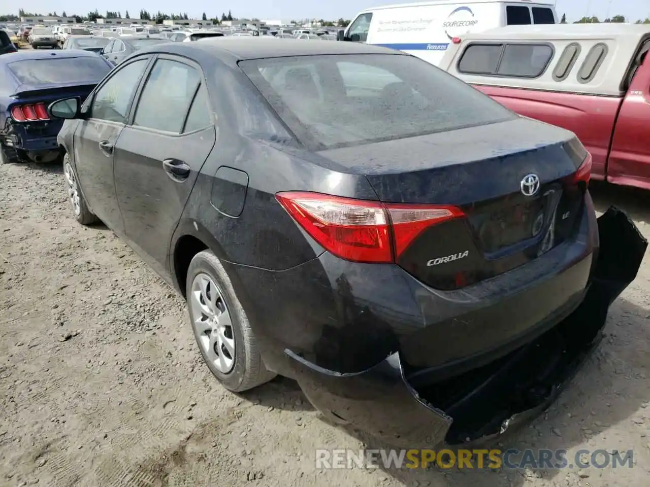 3 Photograph of a damaged car 5YFBURHE7KP861461 TOYOTA COROLLA 2019