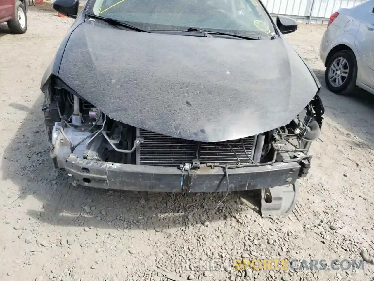 9 Photograph of a damaged car 5YFBURHE7KP861461 TOYOTA COROLLA 2019