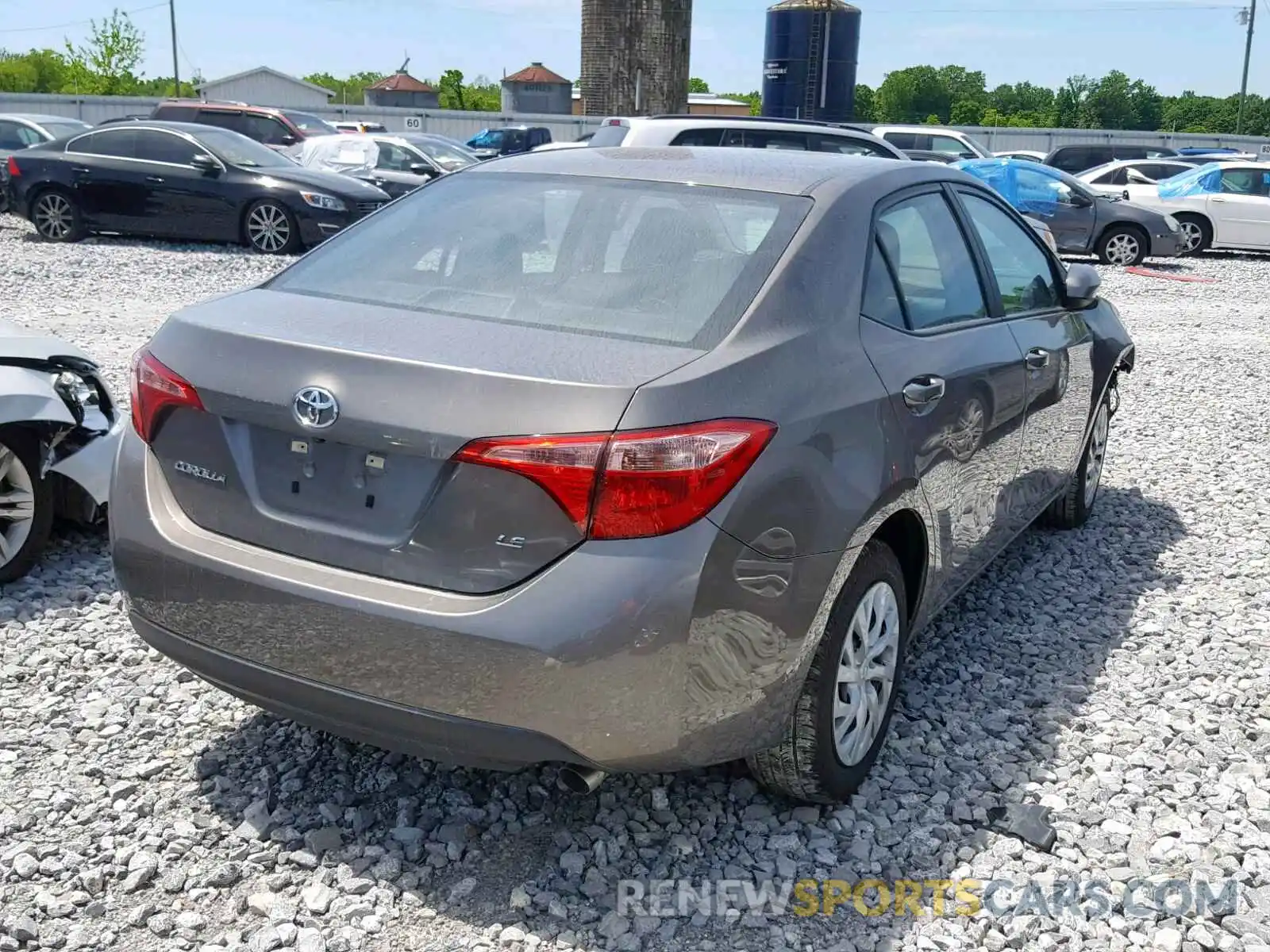 4 Photograph of a damaged car 5YFBURHE7KP861847 TOYOTA COROLLA 2019