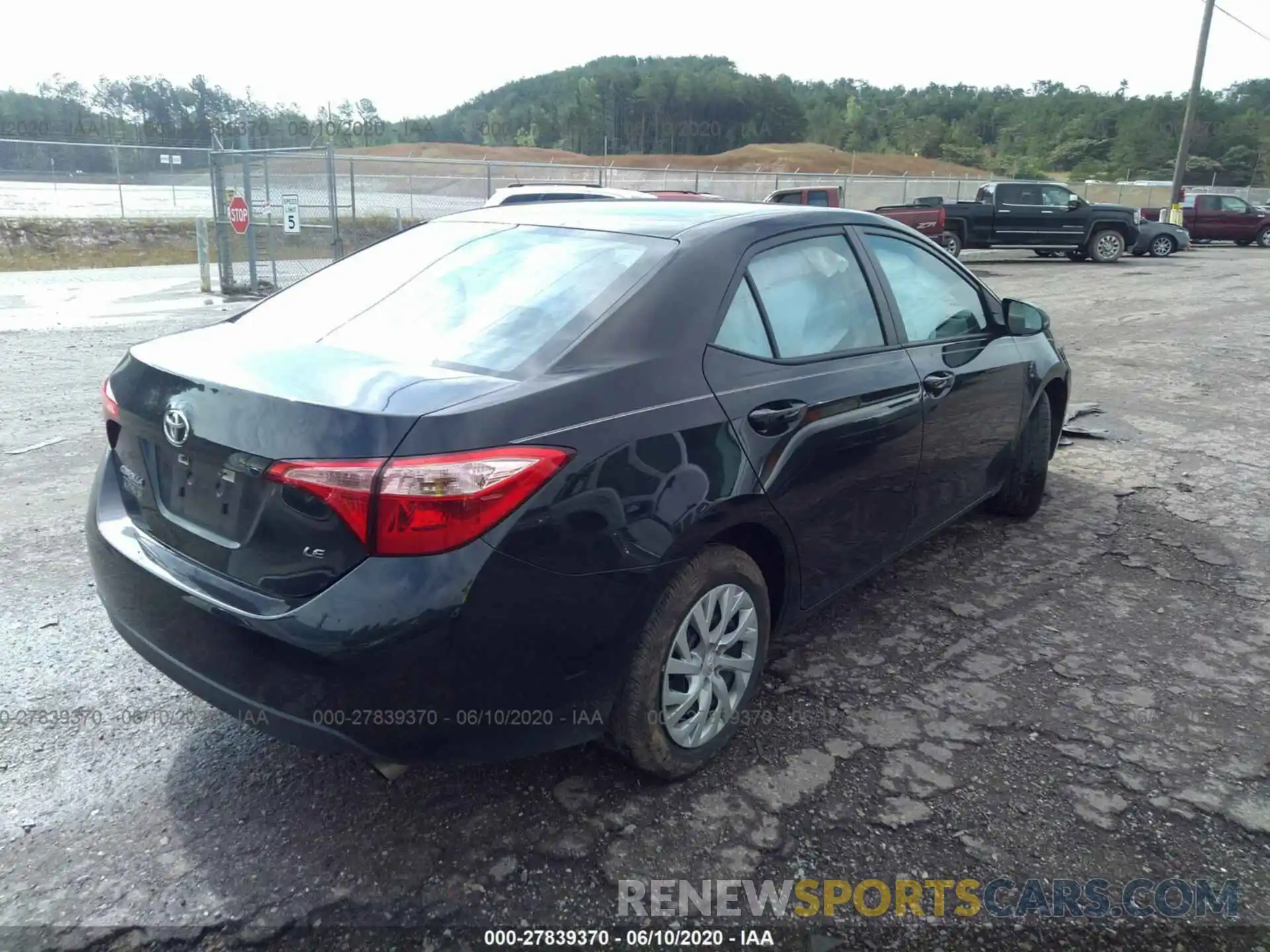 4 Photograph of a damaged car 5YFBURHE7KP863310 TOYOTA COROLLA 2019