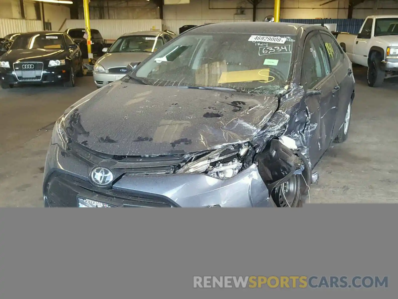 2 Photograph of a damaged car 5YFBURHE7KP863324 TOYOTA COROLLA 2019